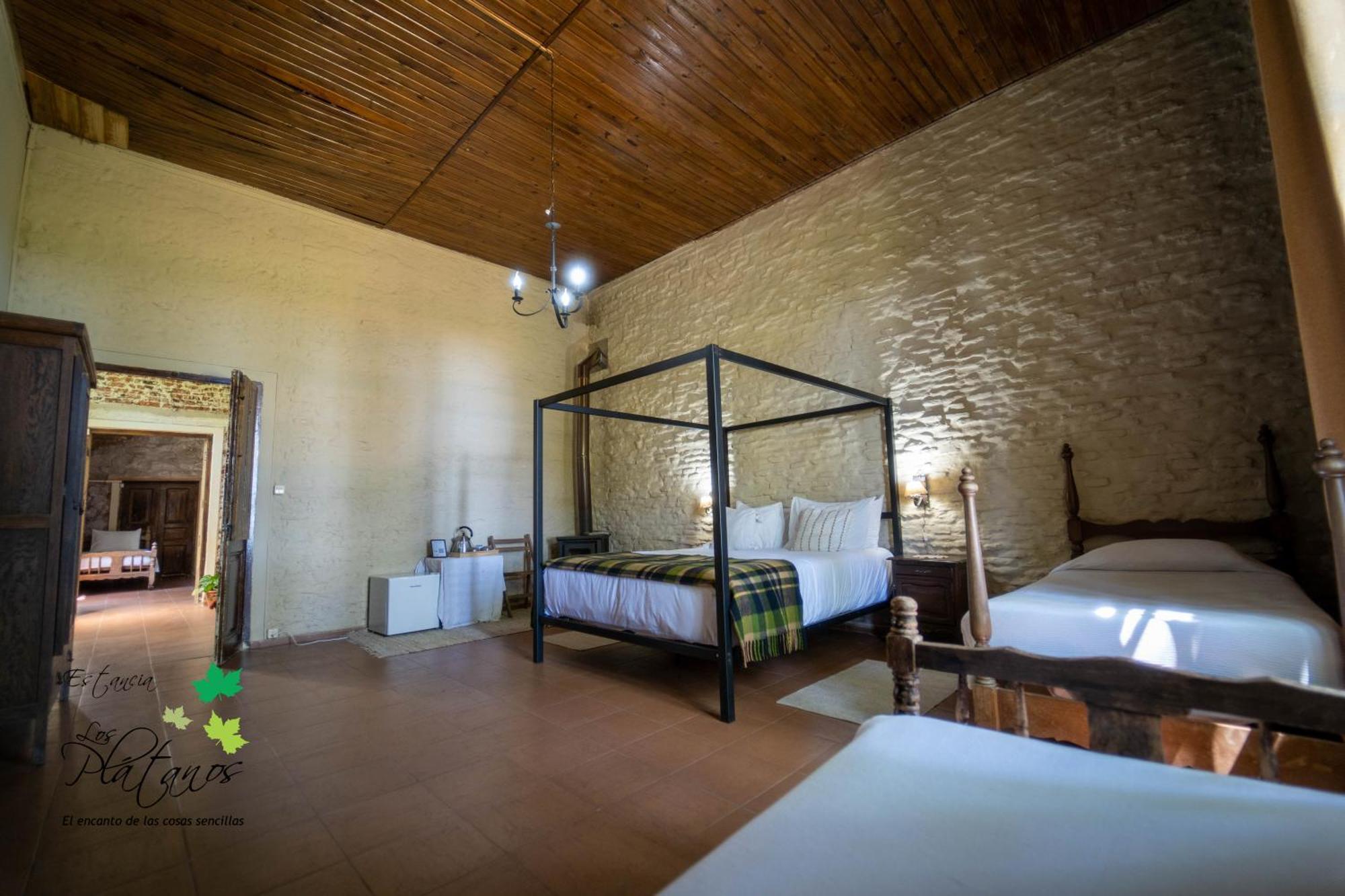 Estancia Los Platanos Valentines Екстер'єр фото
